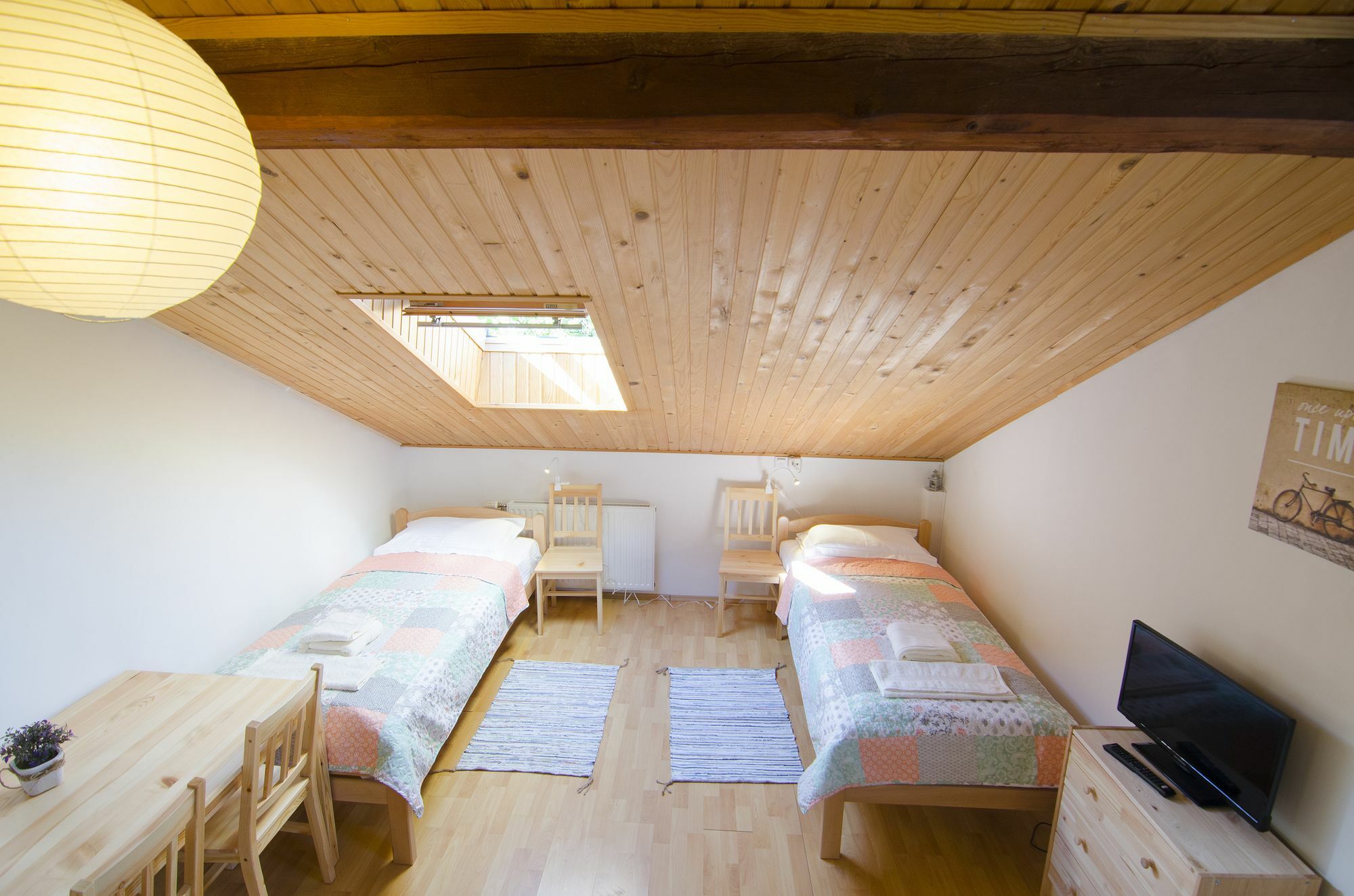 Aura Guesthouse Любляна Экстерьер фото
