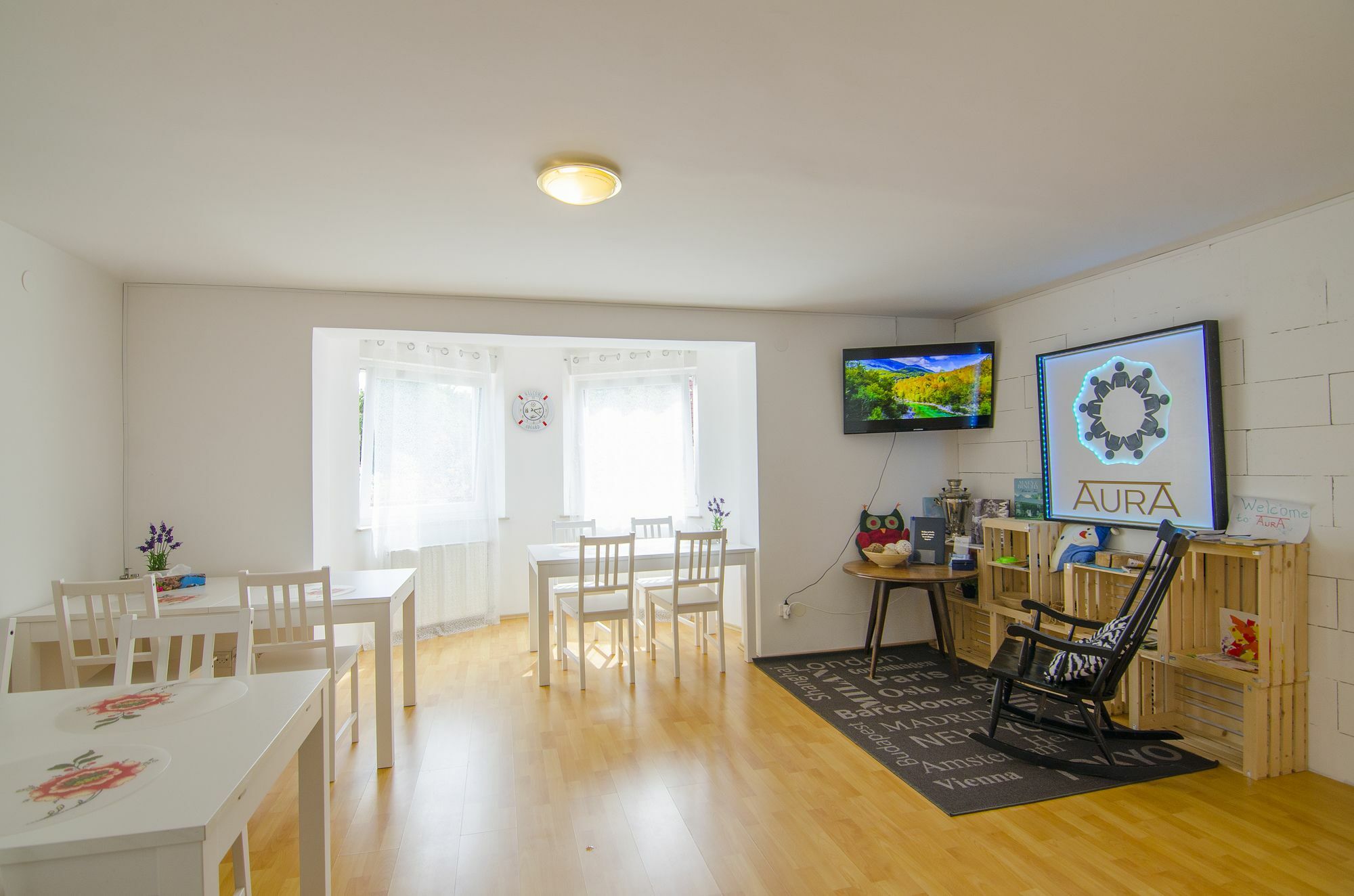 Aura Guesthouse Любляна Экстерьер фото